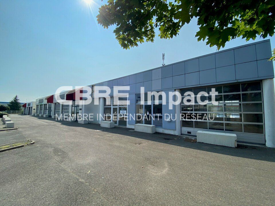Location local commercial 1799 m² non divisibles