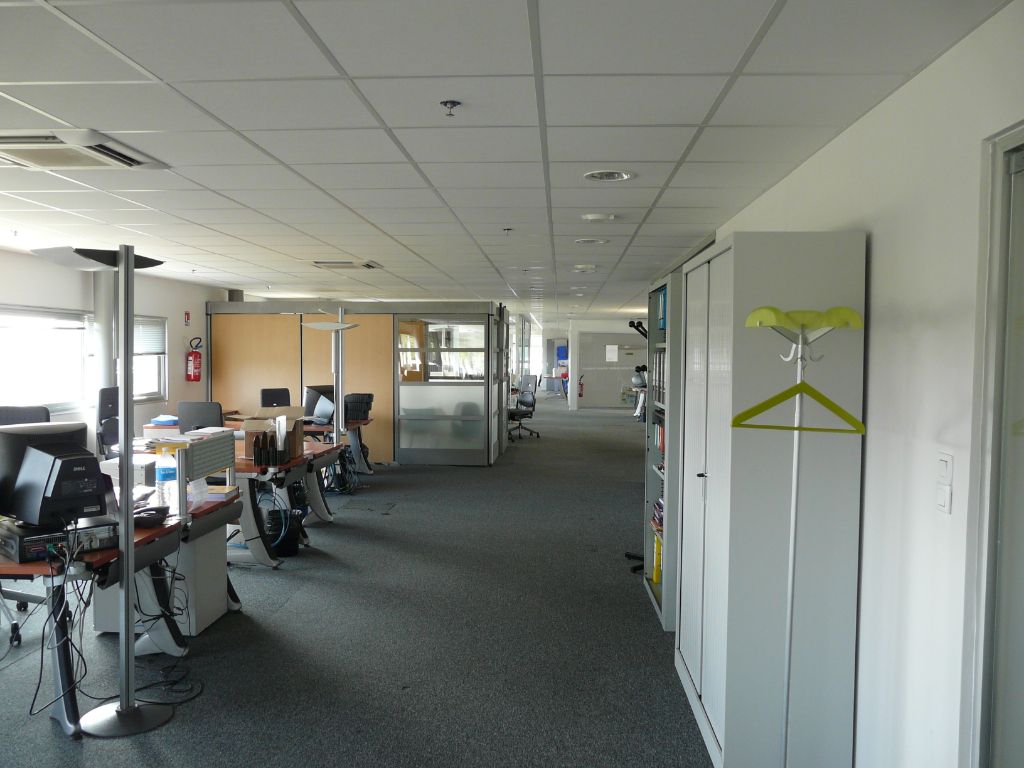 Location bureaux 1768.79 m² divisibles à partir de 170.29 m²