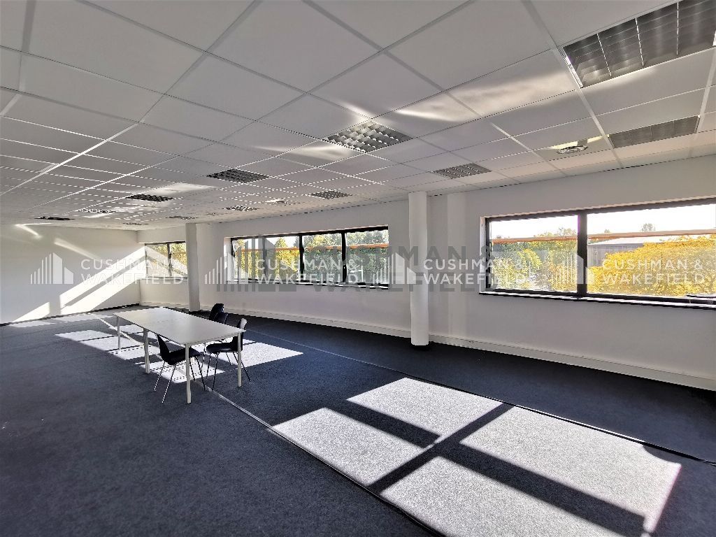 Location bureaux 1796 m² divisibles à partir de 290 m²