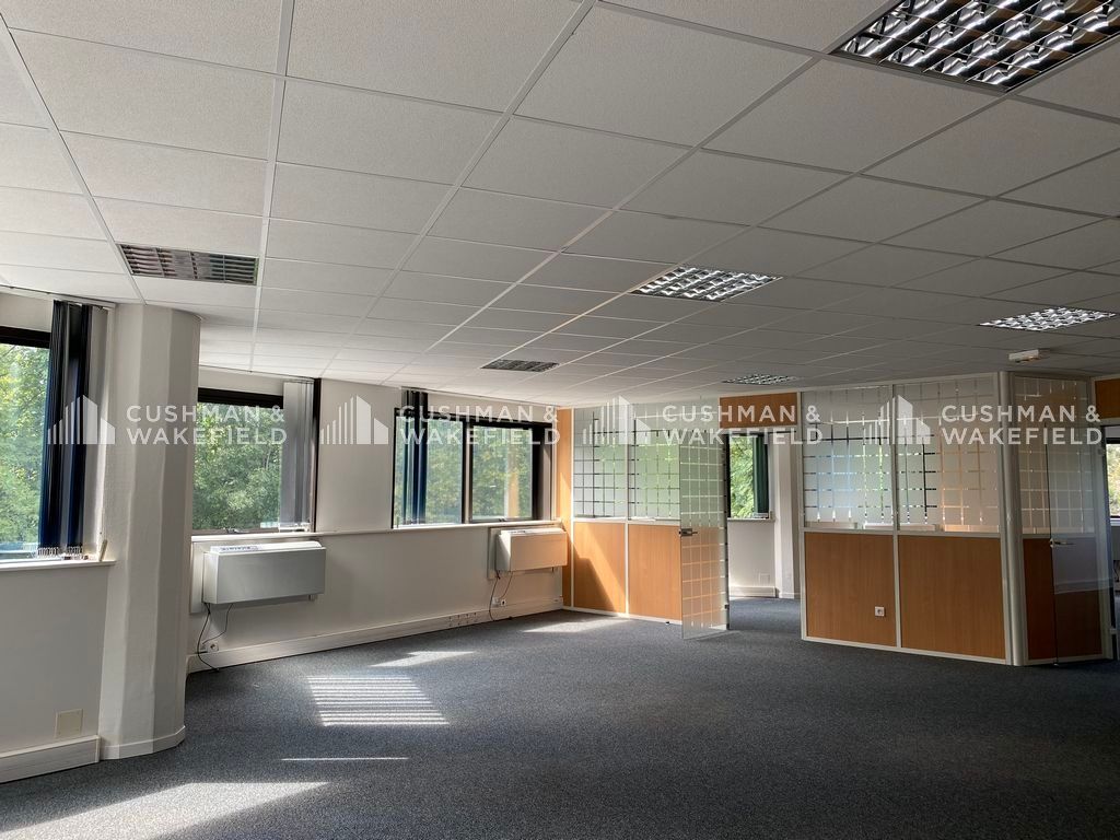Vente bureaux 280 m² non divisibles