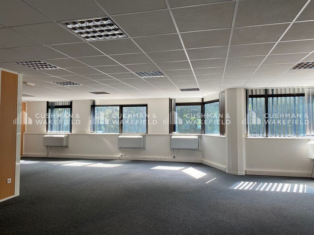 Vente bureaux 280 m² non divisibles