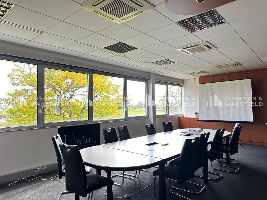 Vente bureaux 619 m² divisibles à partir de 91 m²