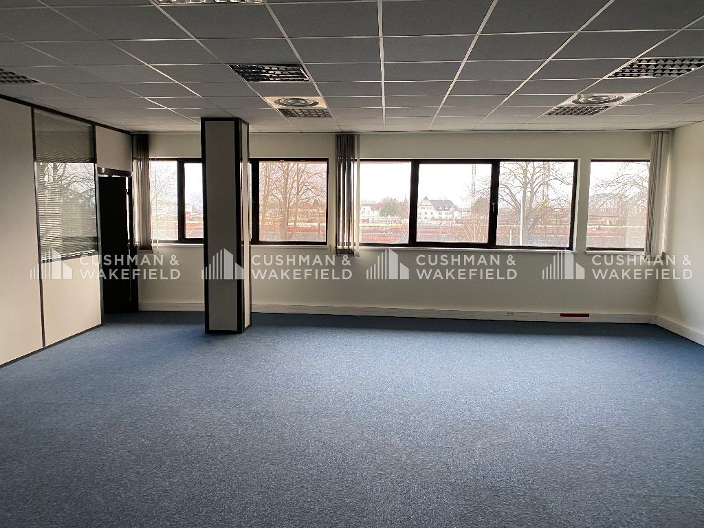 Location bureaux 386 m² divisibles à partir de 190 m²