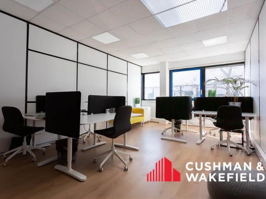 Location bureaux 535 m² divisibles à partir de 42 m²