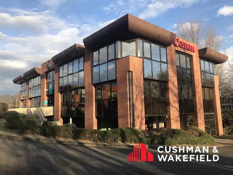 Location bureaux 720 m² non divisibles