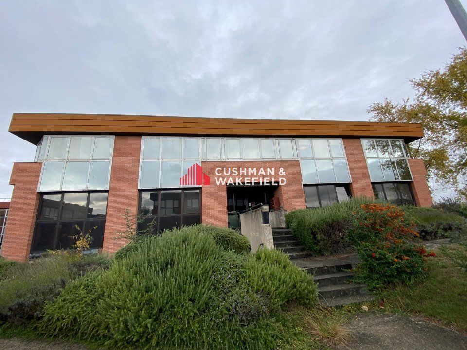 Location bureaux 260 m² non divisibles