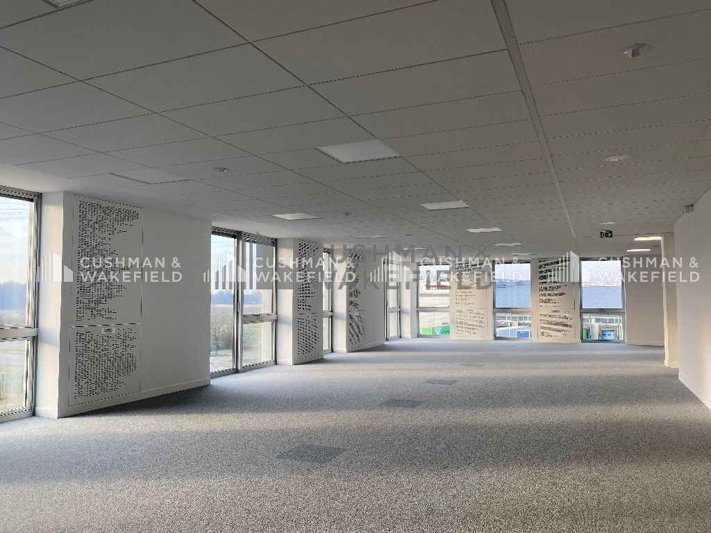 Location bureaux 396 m² non divisibles