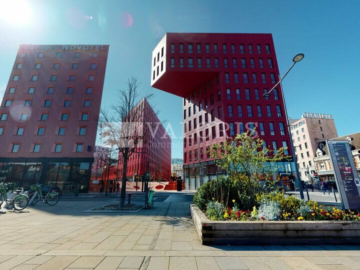 474.94 m² pour ce bureaux en location à Saint etienne