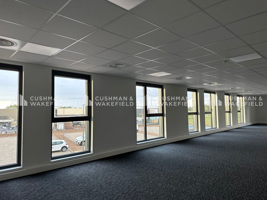 Location bureaux 597 m² divisibles à partir de 86 m²