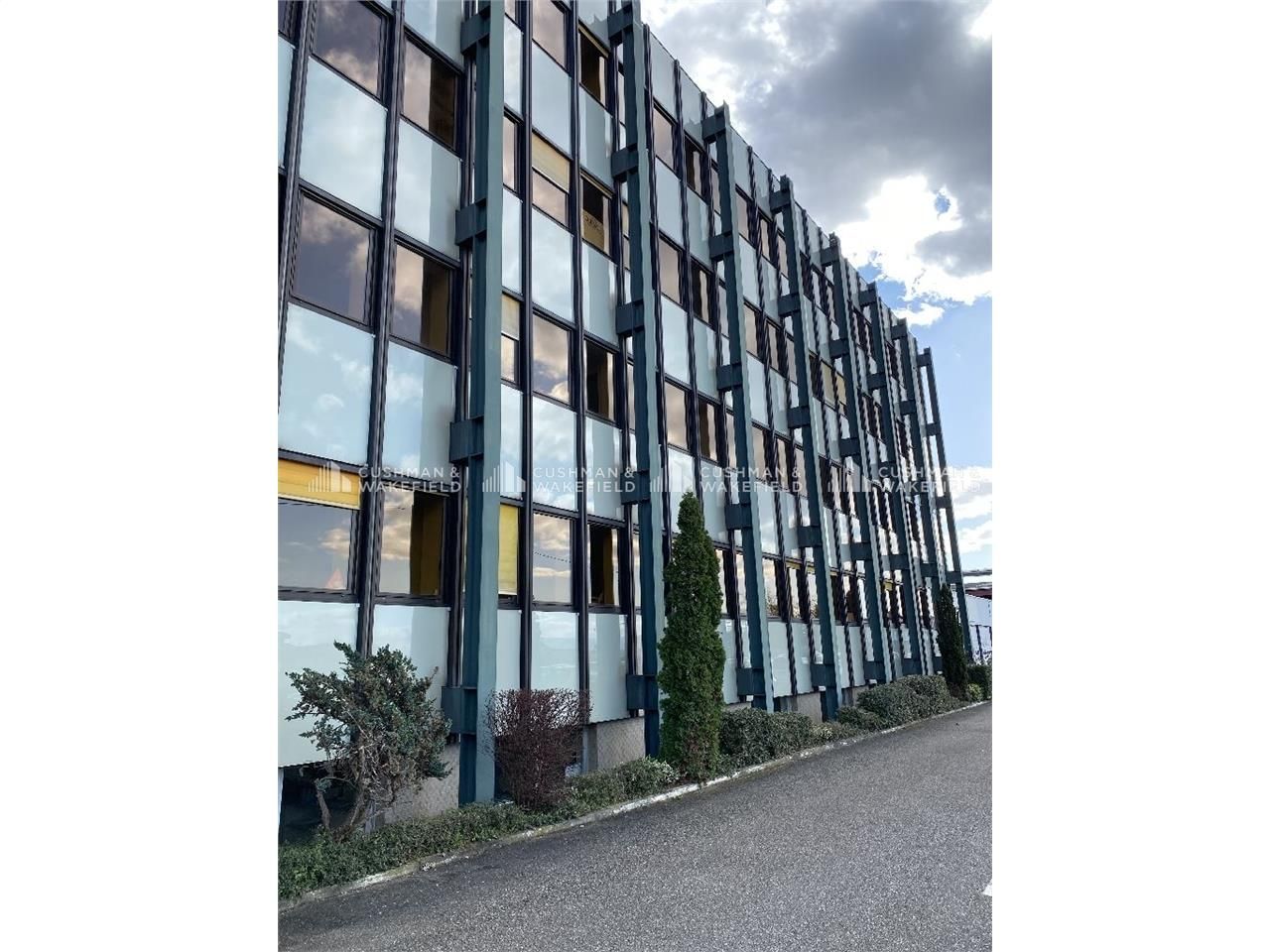 Location bureaux 568 m² divisibles à partir de 0 m²