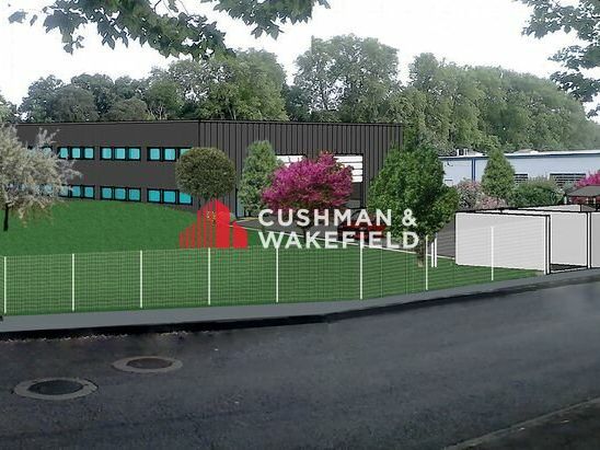 Location local d''activites 1300 m² non divisibles