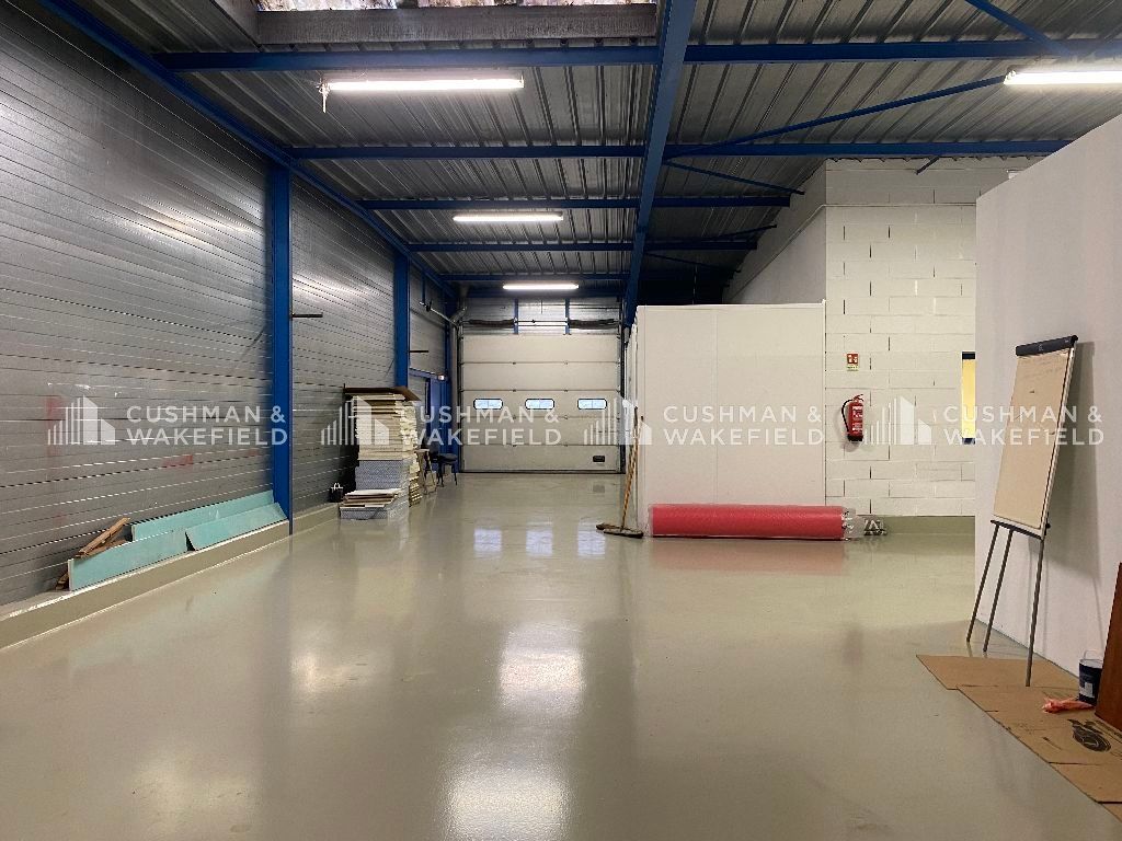 Vente activités 550 m² non divisibles