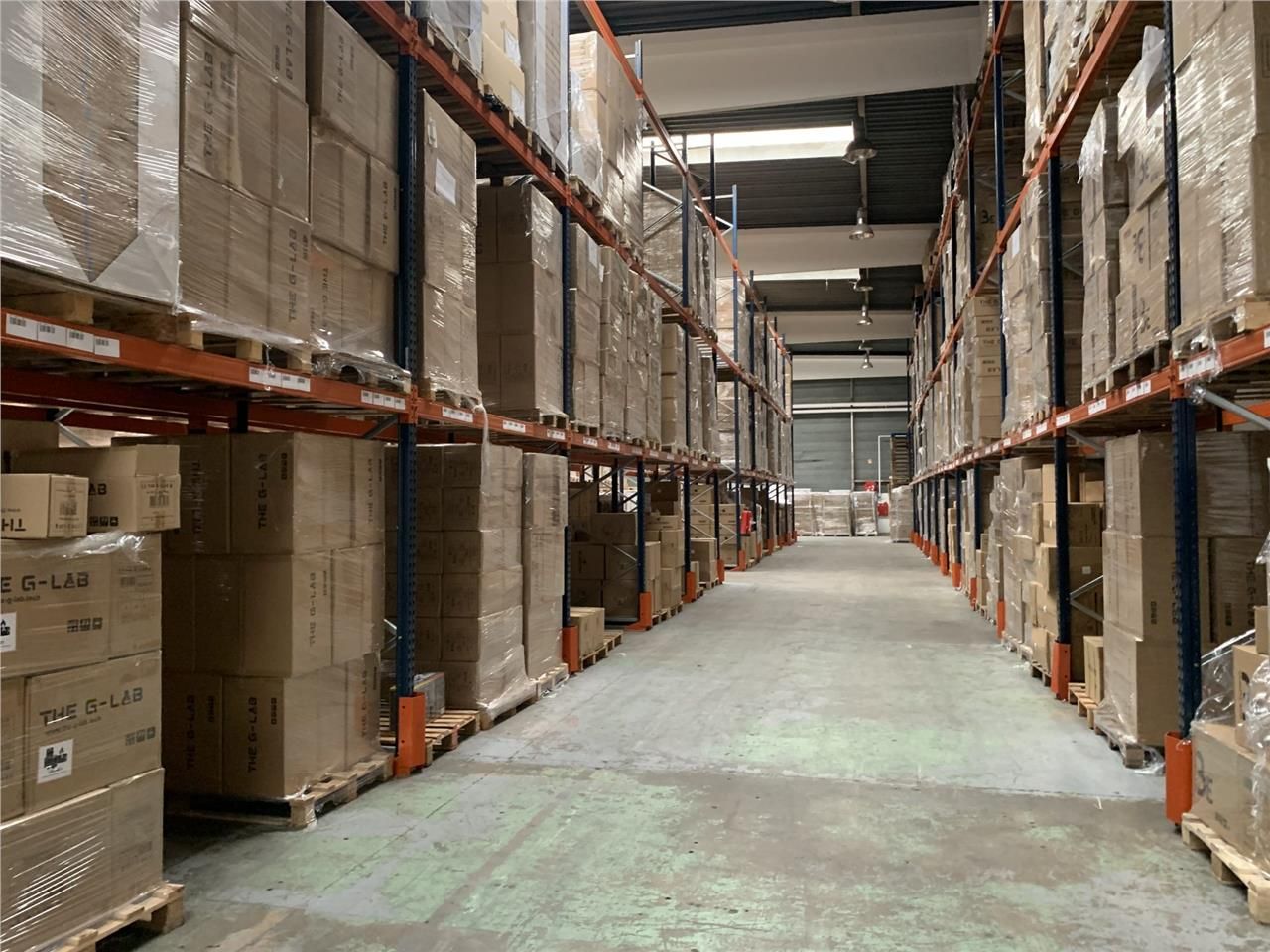 Location local d''activités 1199 m² à Saint-Ouen-l''Aumône