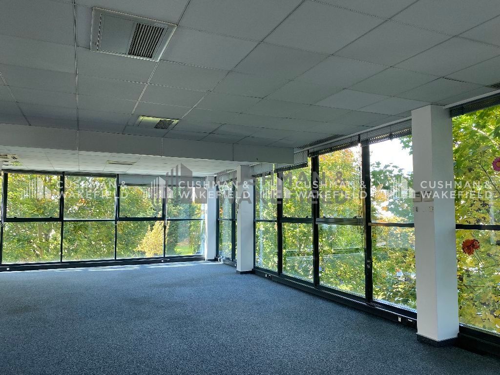 Location bureaux 220 m² non divisibles