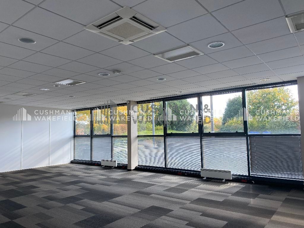Location bureaux 220 m² non divisibles