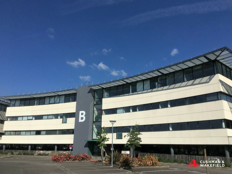 Location bureaux 2269 m² divisibles à partir de 390 m²