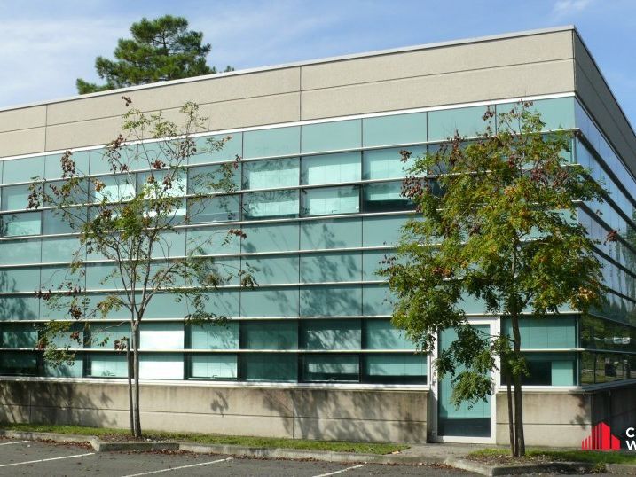 Location bureaux 717 m² divisibles à partir de 338 m²
