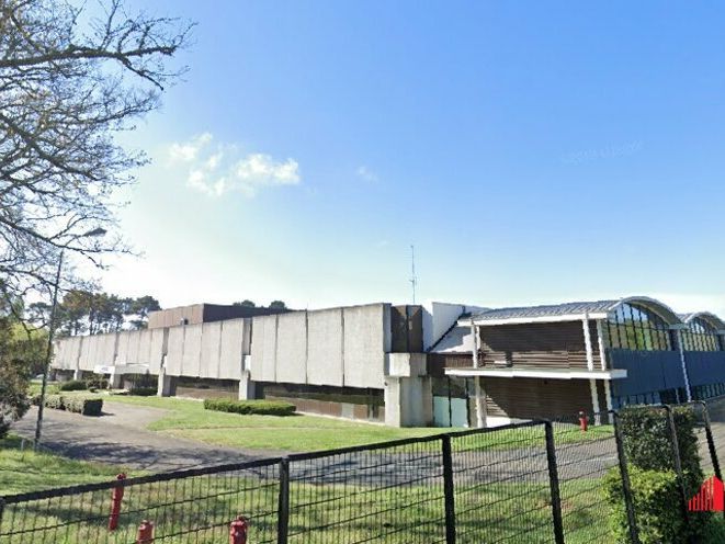 Location bureaux 1300 m² non divisibles