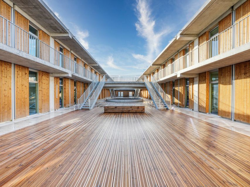 Bureaux de 5 899 m² divisibles à partir de 200 m² à louer