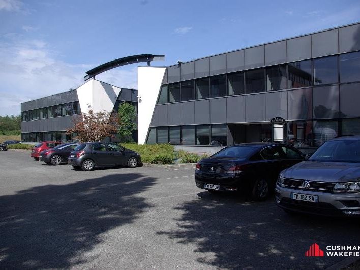 Location bureaux 113 m² non divisibles