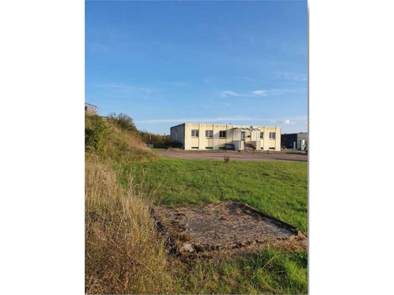 Vente bureaux 250 m² non divisibles