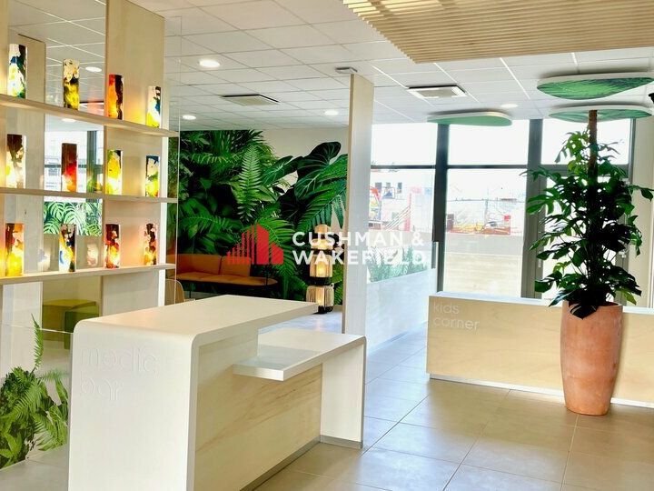 Location bureaux 82.53 m² non divisibles