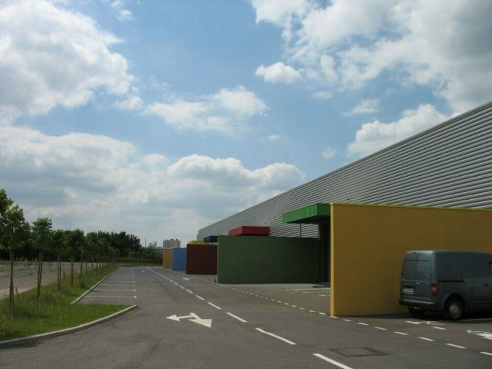 Local d'activité de 299 m² à vendre à Alençon (61) 