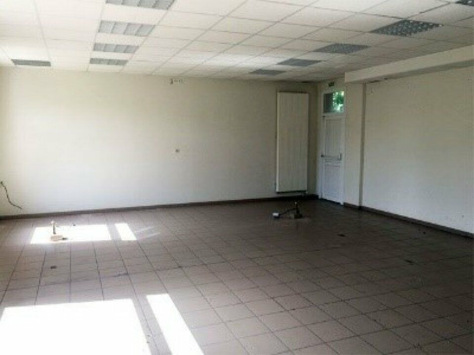 Bureaux à louer de 45 m² à Briouze (61)