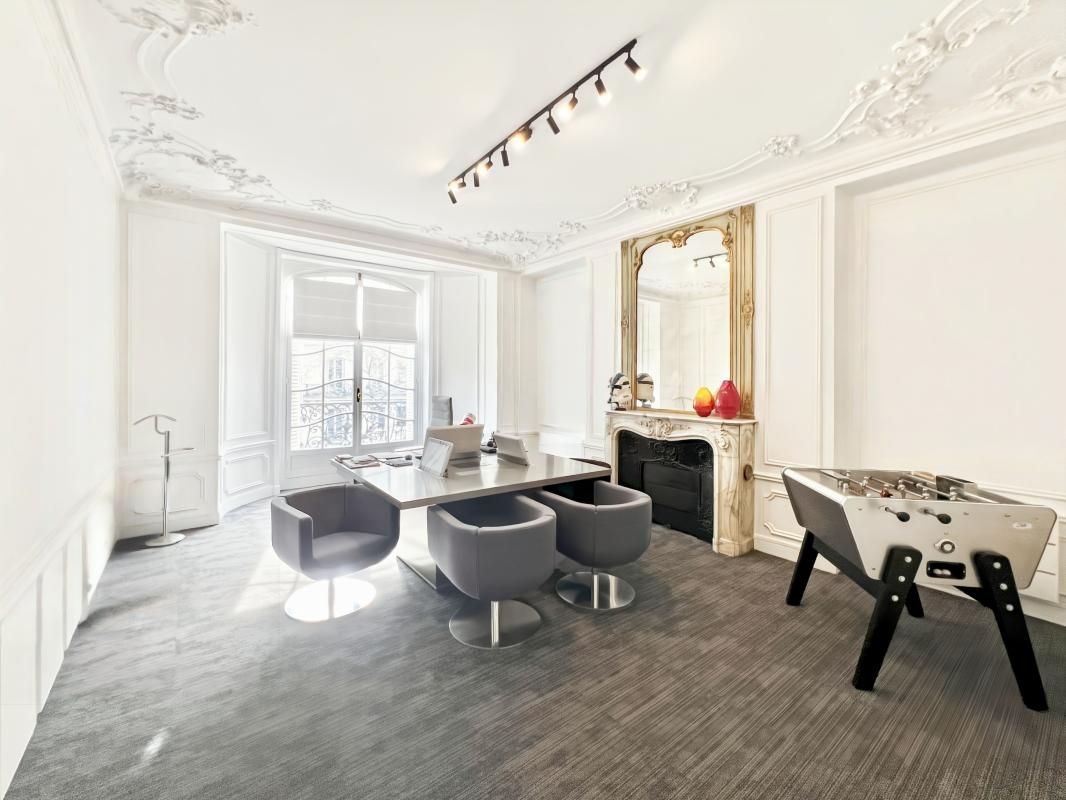 Location bureaux 200 m² non divisibles