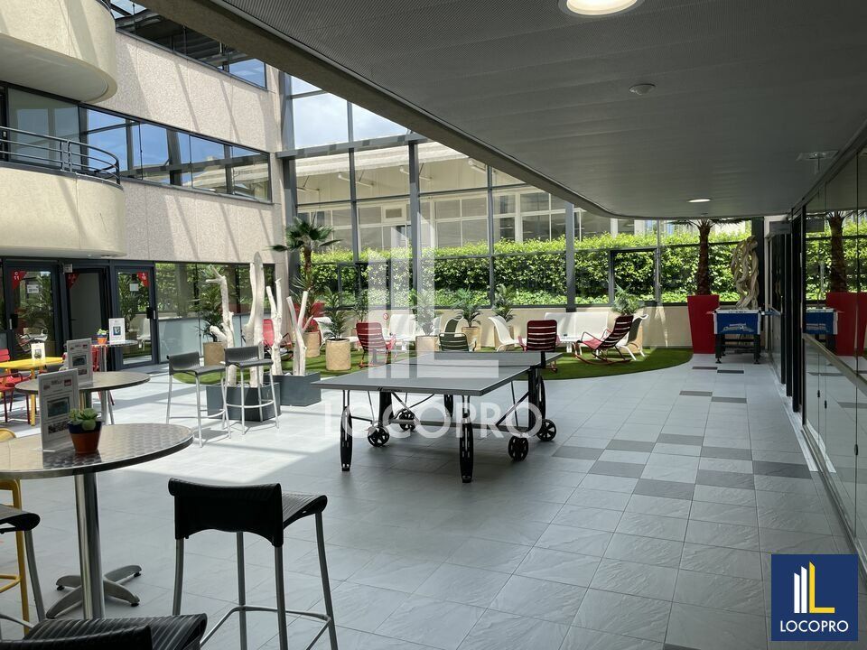 A LOUER - BUREAUX 1 905 M² DISIVIBLES - SOPHIA ANTIPOLIS
