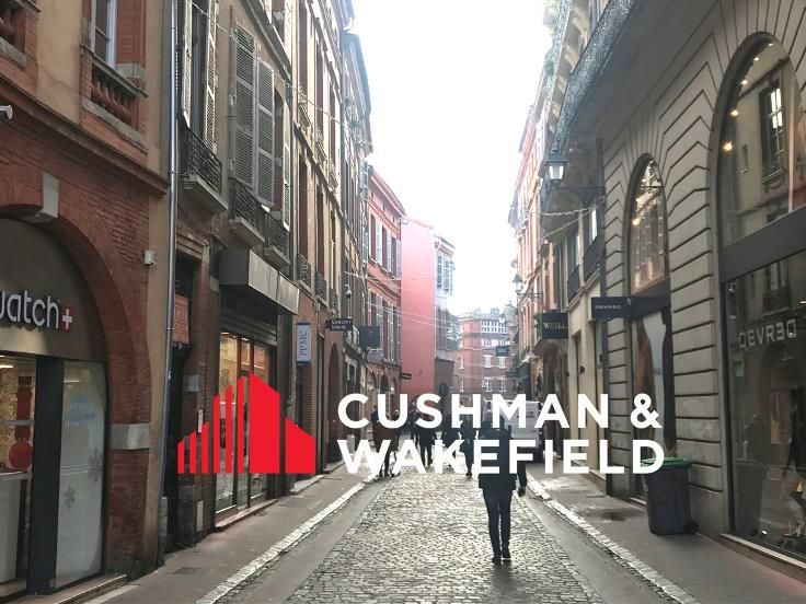 LOCATION MAGASIN HYPERCENTRE TOULOUSE CAPITOLE 575M²