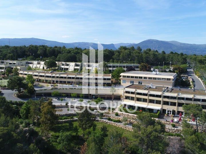 Location bureaux 3135 m² divisibles à partir de 29 m²