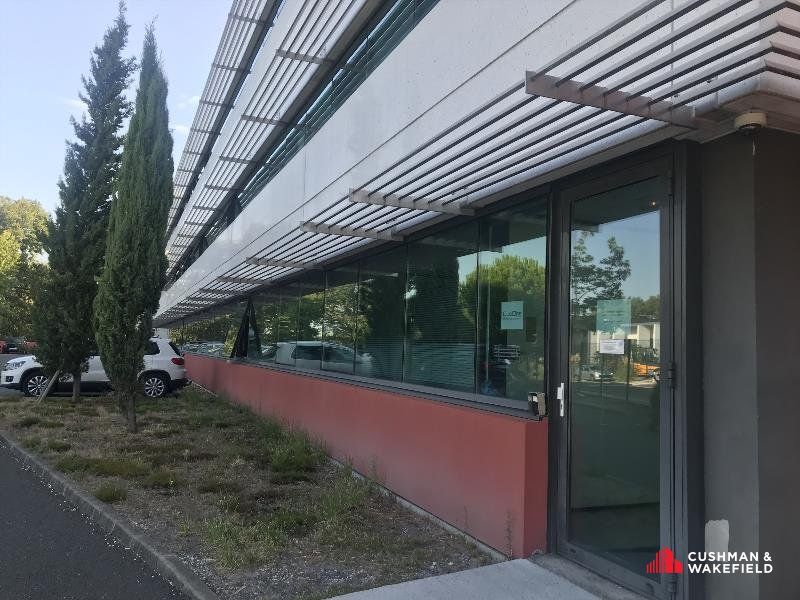 Location bureaux 1383 m² divisibles à partir de 475 m²