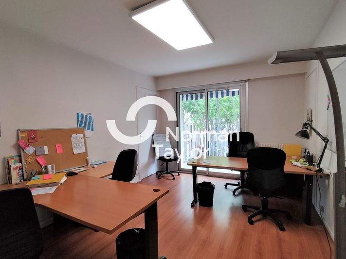 Location bureaux 110 m² non divisibles