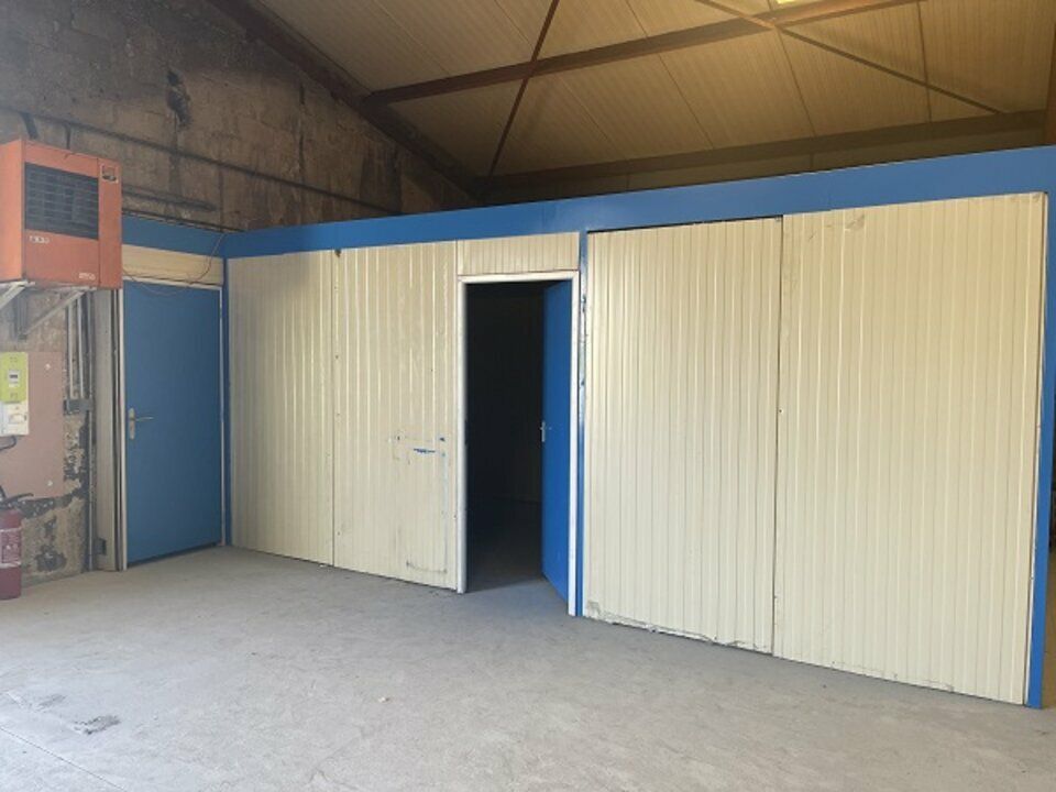 Local d'activités de 430 m² à louer à Tergnier (02)