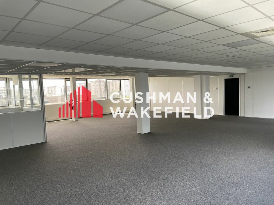 Location bureaux 184 m² non divisibles