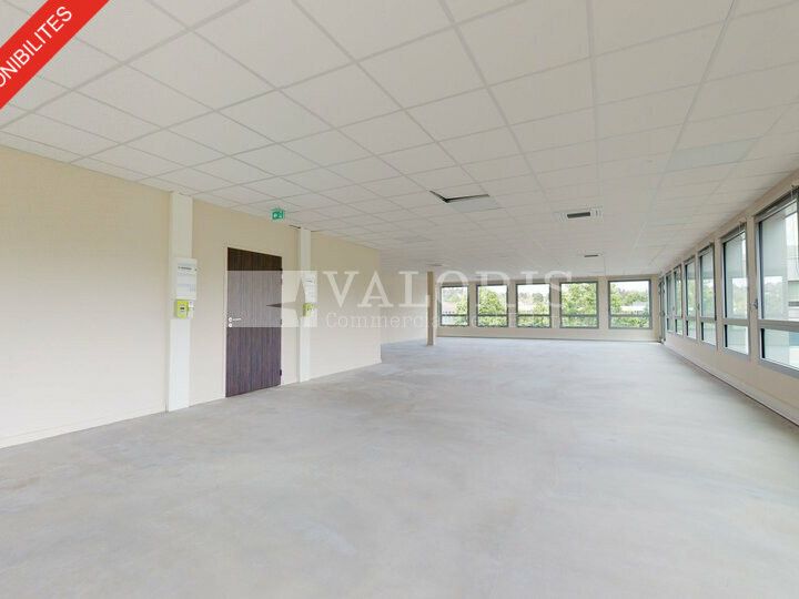 204 m² pour ce bureaux en location à Dardilly