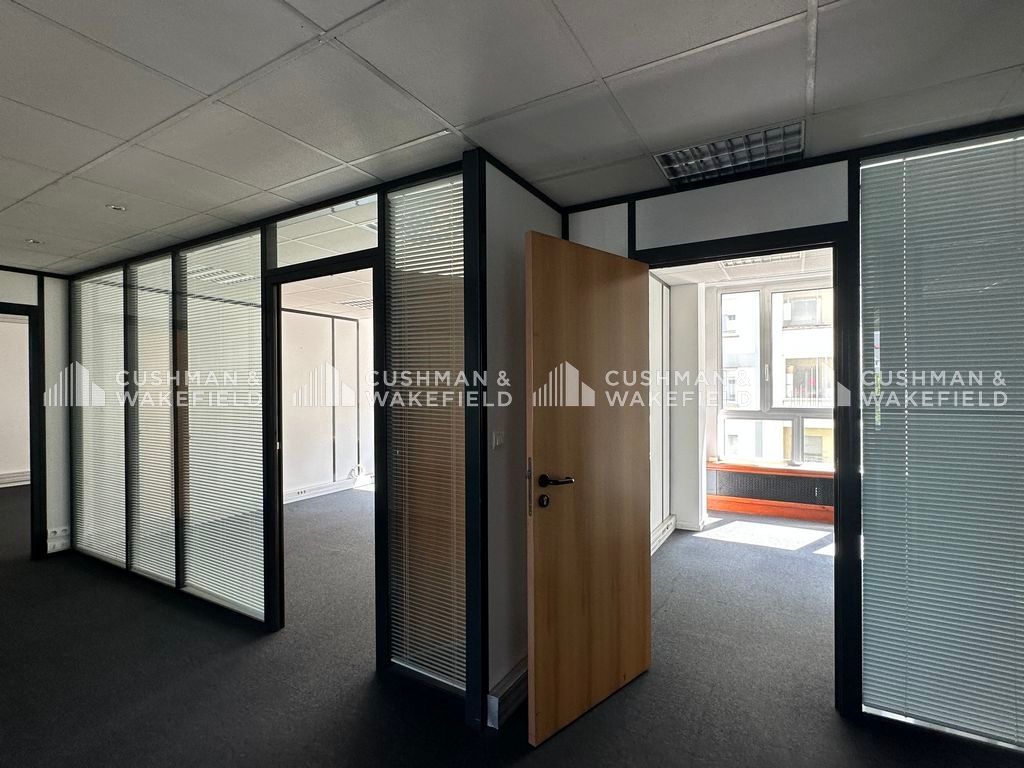 Vente bureaux 193 m² non divisibles