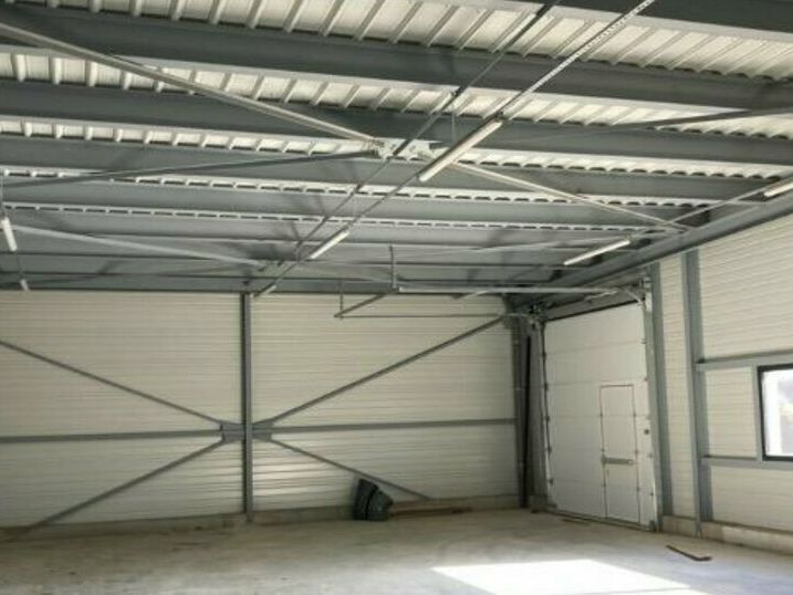 Local d'activités de 1972 m² à louer en Nord Franche-Comté