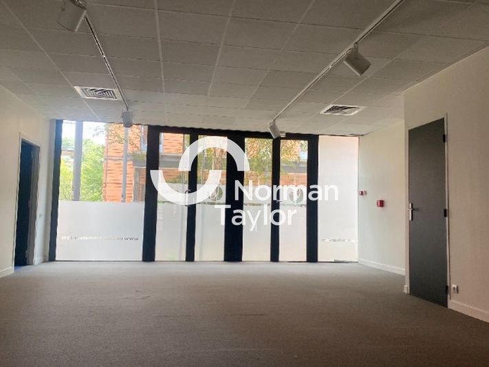 Location bureaux 165 m² non divisibles