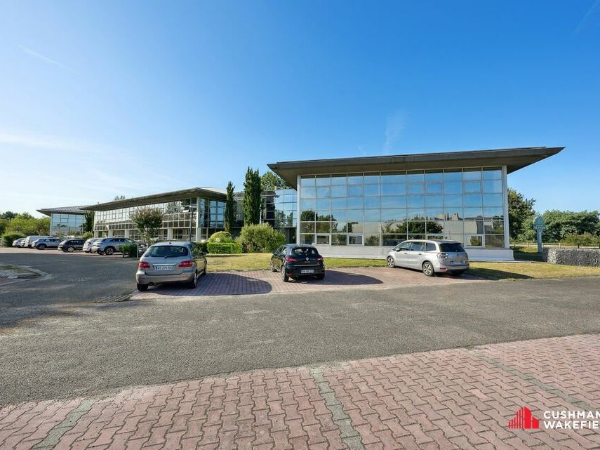 Location bureaux 198 m² non divisibles