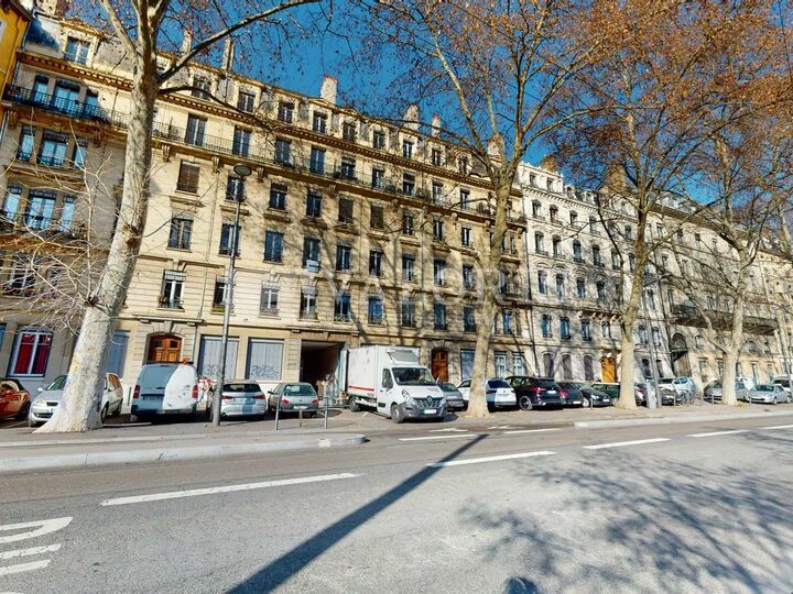 272 m² pour ce bureaux en vente à Lyon 1er
