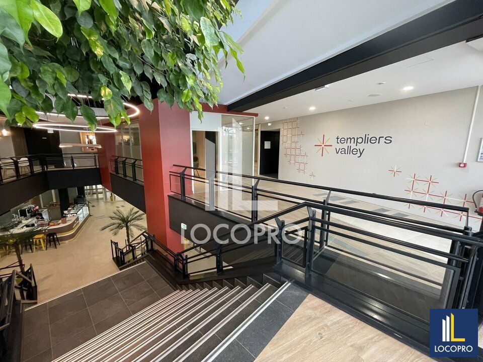 À LOUER - BUREAUX DE 4 042 M2 DIVISIBLES - BIOT SAINT-PHILIPPE