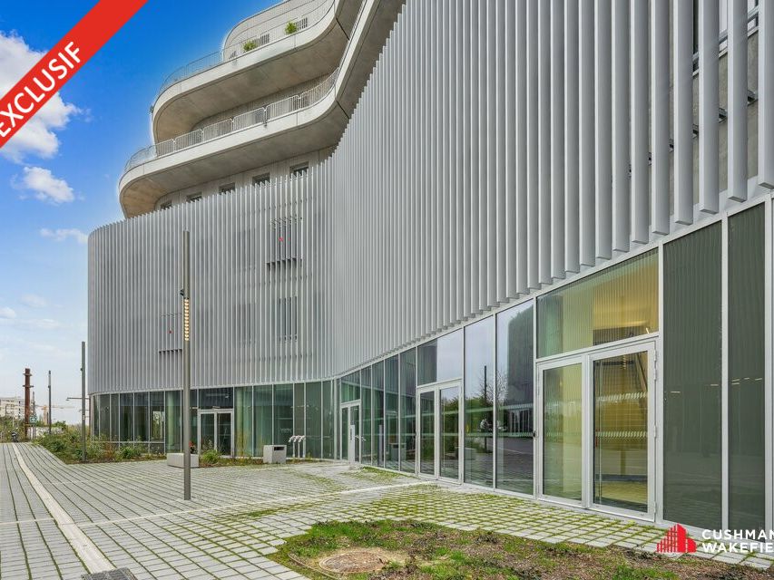1894.7 m² pour ce bureaux en location à Bordeaux