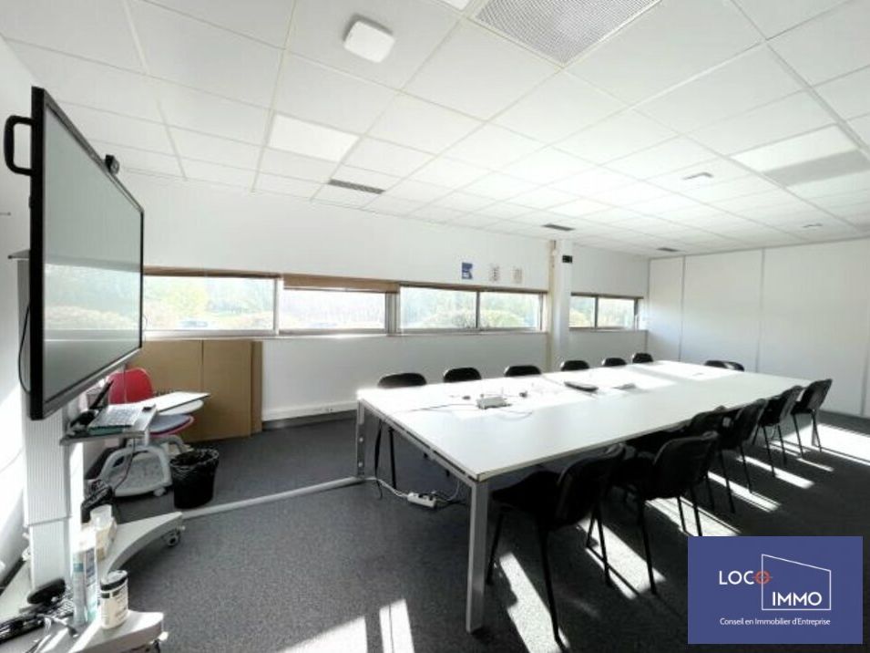 Location bureaux 1135 m² divisibles à partir de 564 m²