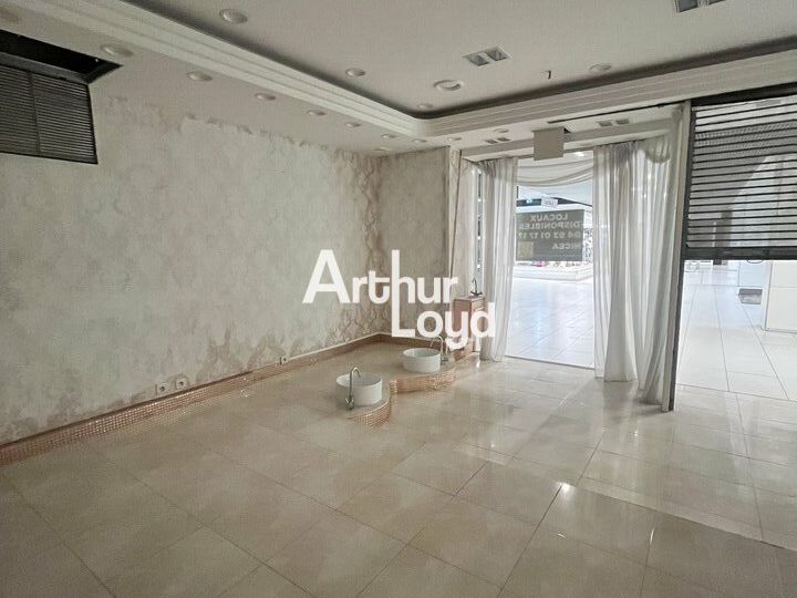 Location local commercial 38 m² non divisibles