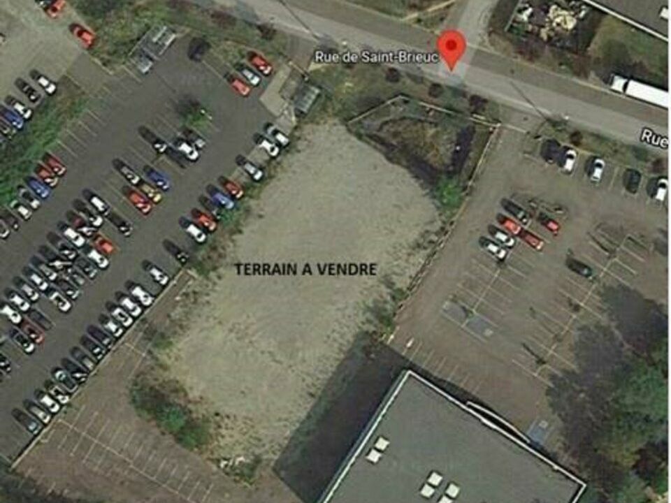 Location terrain 4467 m² non divisibles