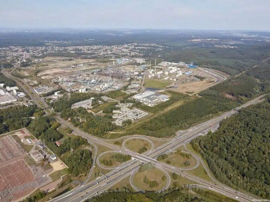 Vente terrain 80000 m² non divisibles