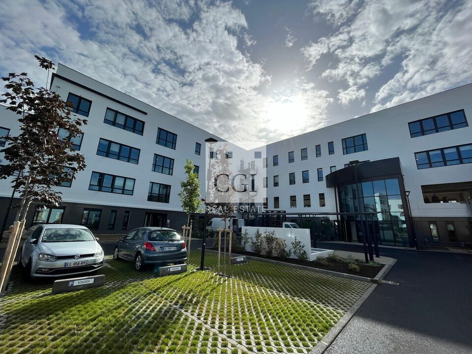 Location bureaux 792 m² divisibles à partir de 340 m²