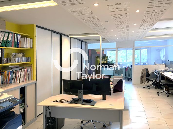 Vente bureaux 100 m² non divisibles